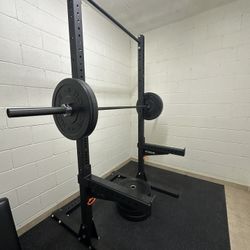 Rogue SM-2 Monster Squat Stand 2.0