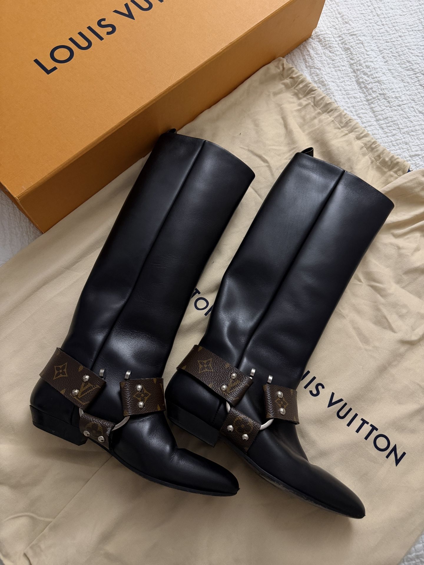 Louis Vuitton Boots