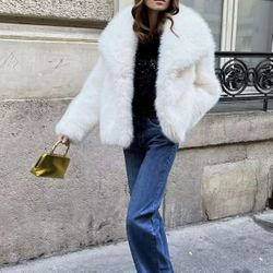 Women’s Faux Fur Coat