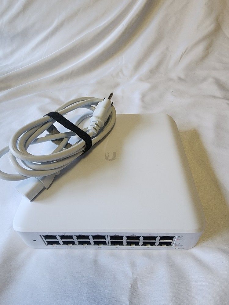 Ubiquiti UniFi Switch Lite 16 Port POE Switch Gigabit USW-LITE-16-POE