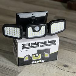 Split Solar Wall Lamp