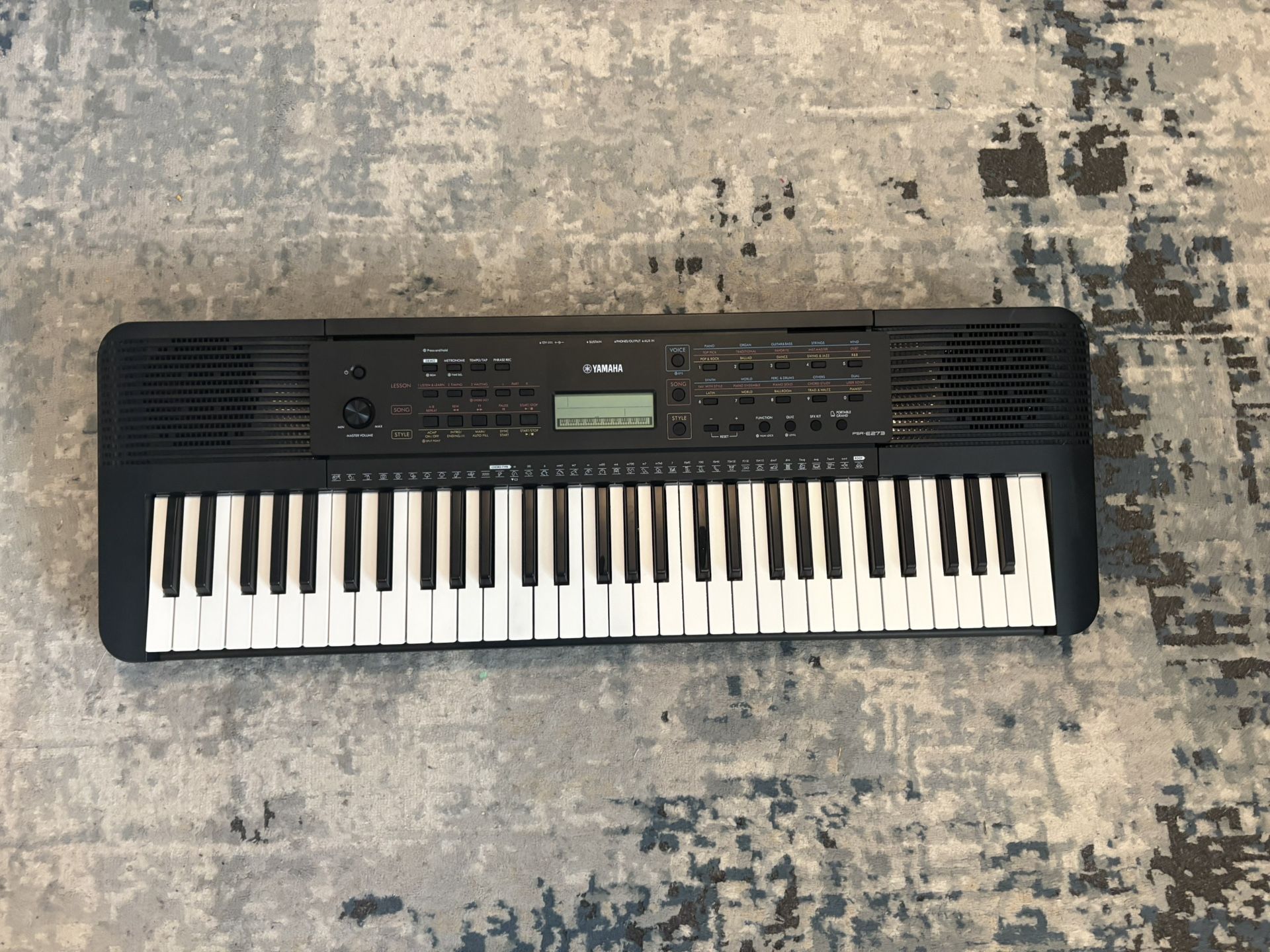 Yahmaha Keyboard