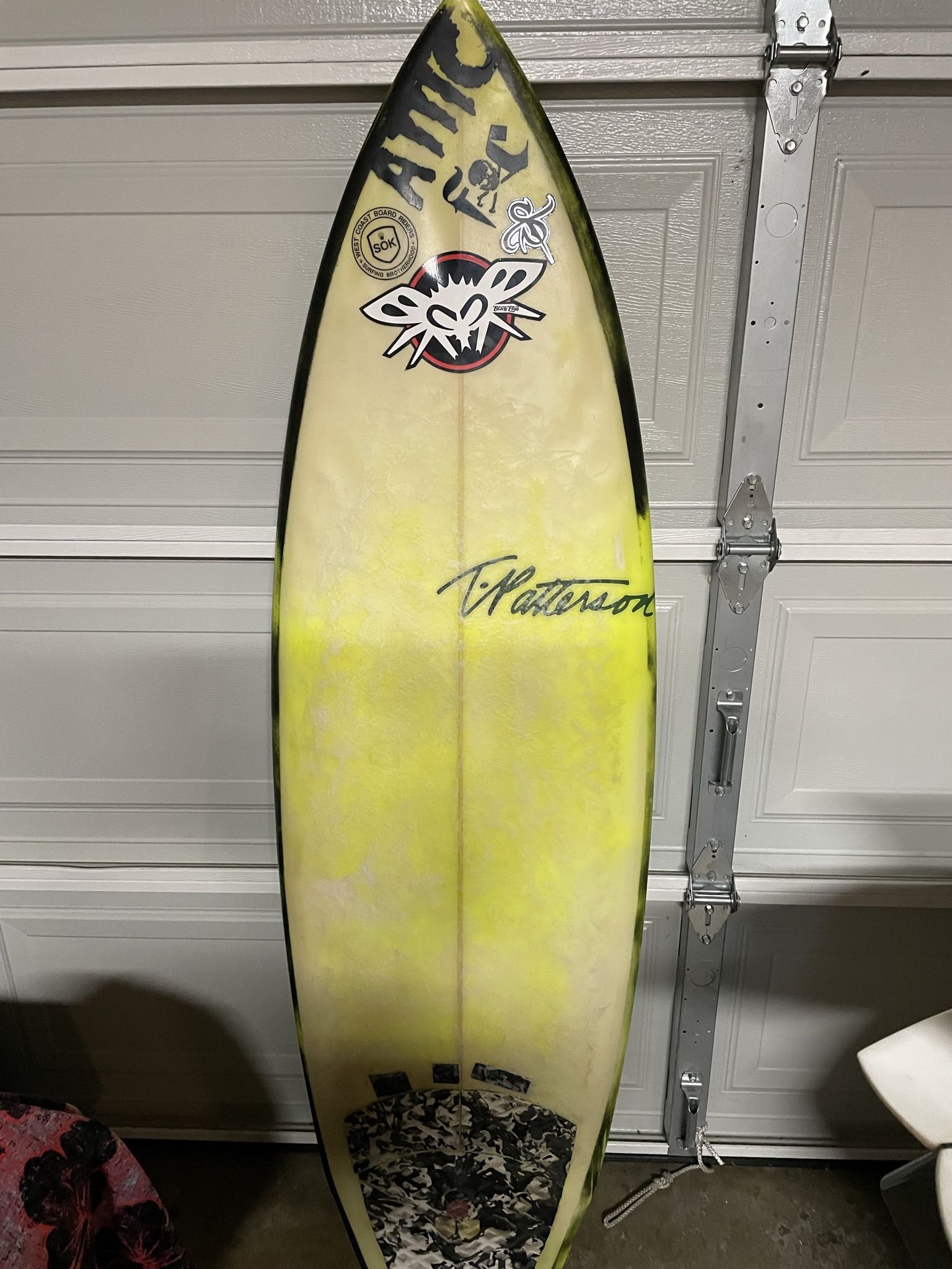 T Patterson Surfboard (Size 5‘8“)