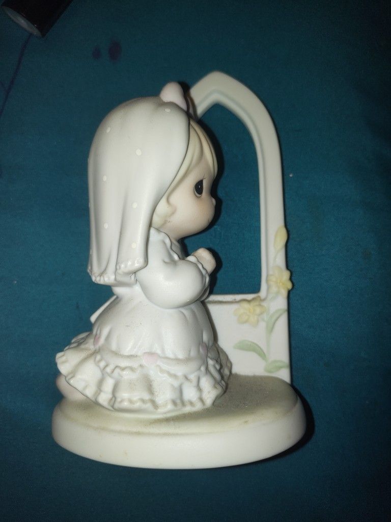 1992 Precious Moments Figurine May Your Future Be Blessed Porcelain