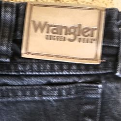 Mens Wrangler Rugged Wear Black Jean's 33x32
