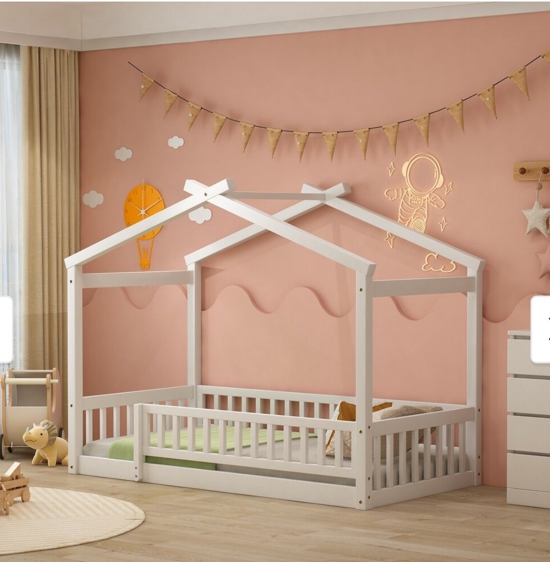 Twin Size Wood House Bed‼️