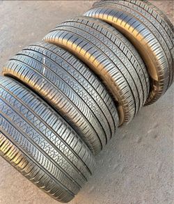 285 45 22 Pirelli Tires Con 80% de Vida Free Instalación y balanceo