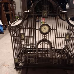 Wrought-iron Bord Cage
