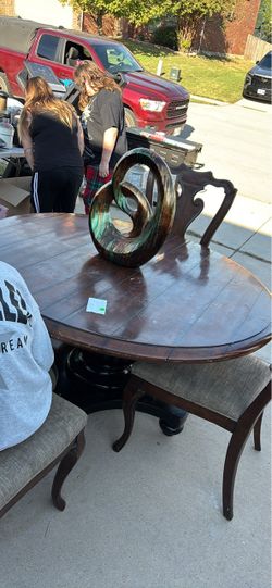 Round Wood Dining Table with Chairs