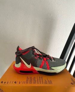 LeBron Witness 7 Crimson Bright Alligator