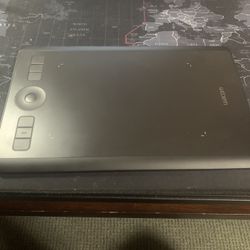 Wacom Intuos Pro Small Graphics Tablet Black