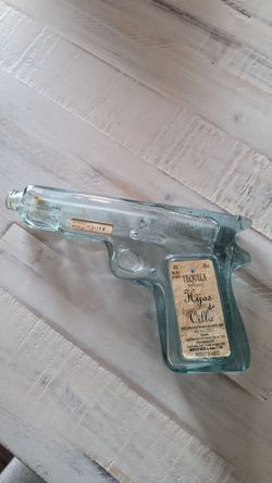 HIJOS de VILLA Tequila EMPTY 200ml Glass Bottle Gun Shaped Numbered 31158