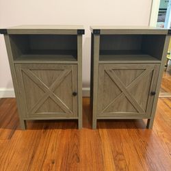 Farm Table Set (BRAND NEW)