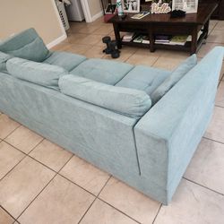 2 Couches (Sofa/ loveseat)