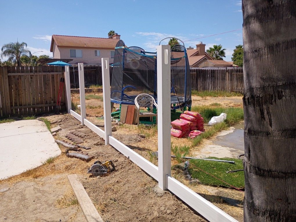 Vinyl Fence 