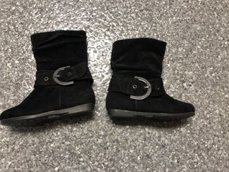 NEW black boots Sz 9