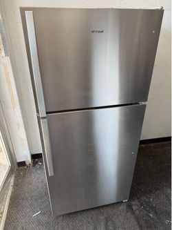Whirlpool Stainless Steel Apartment Size Refrigerator