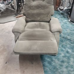 Power Lift Recliner 