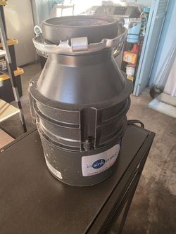 Garbage Disponsal En Buenas Condiciones Trabaja Muy Bien Asme Una Oferta