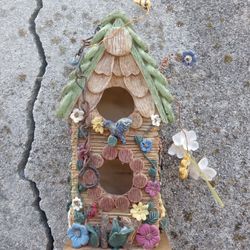 Glass Birdhouse With Chain Hanger