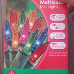 Multicolored string light