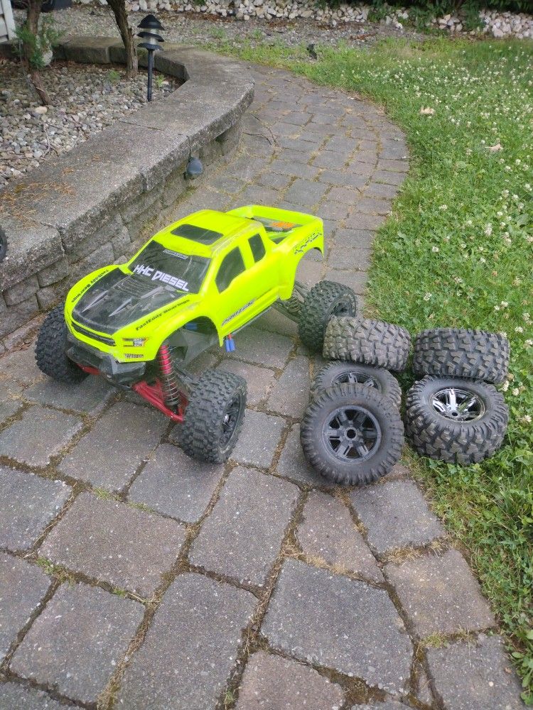 Xmaxx And Parts Xmxx