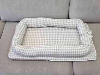 Portable Baby Lounger