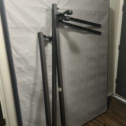 Free Queen Box Spring And Frame 