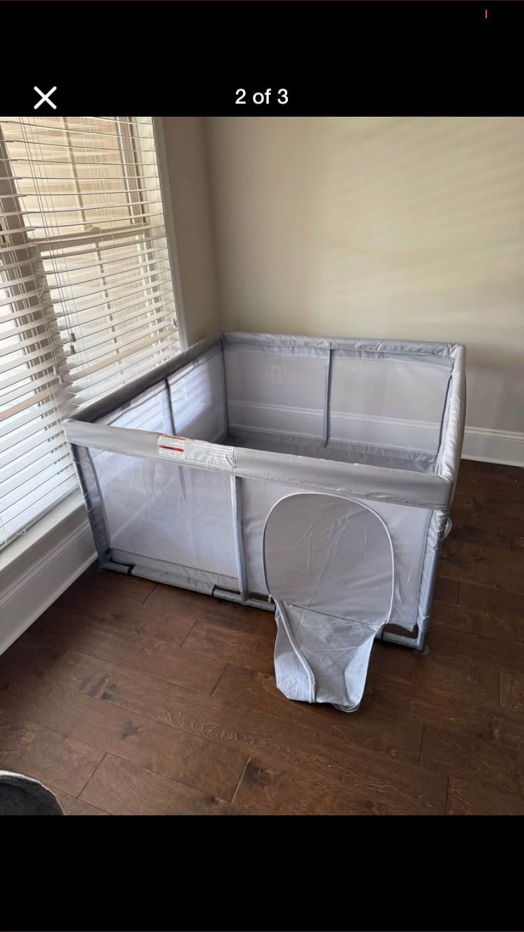 Play pen