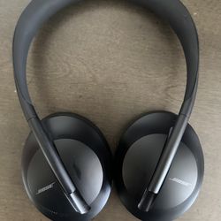 Bosé Noise Cancelling Over - 700