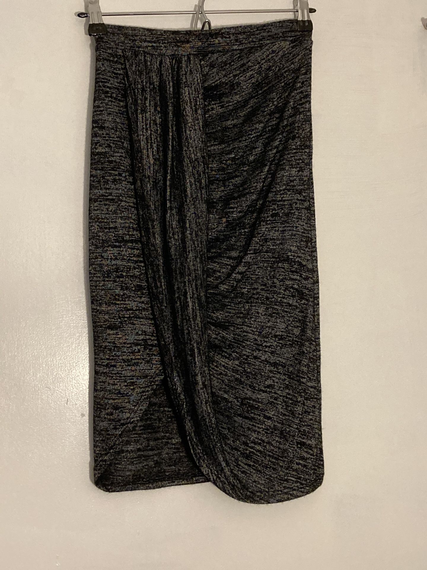 Women’s stretch pencil skirt