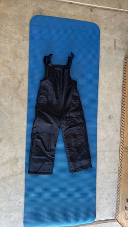 Snow onesie, size 7 for kids