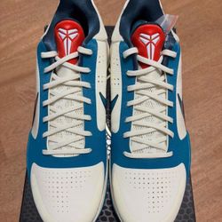 Nike Kobe 5 Protro Caitlin Clark