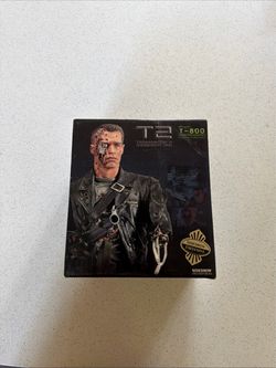 Sideshow T-800 Battle Damaged Mini Bust T2 Terminator Figure 60/1000