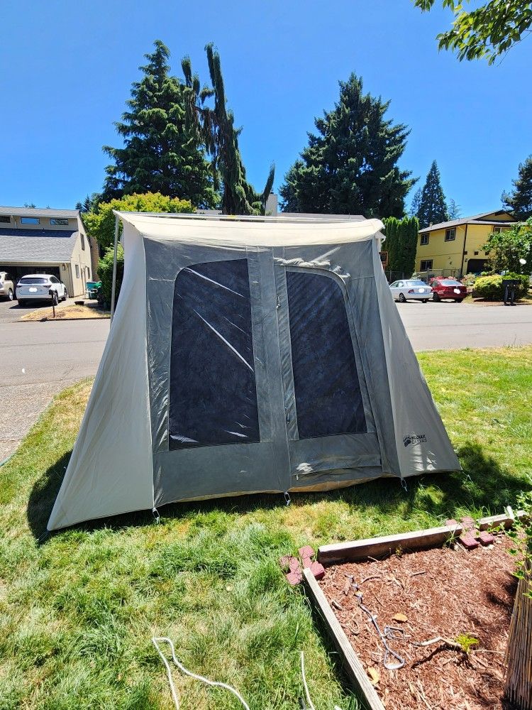 Kodiak Canvas 10x10 VX Flex Bow Tent Super Deluxe With Ground Tarp in EXCELLENT CONDITION. BURNING MAN WILL BE HERE SOON π€
