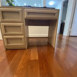 Thomasville Student Desk