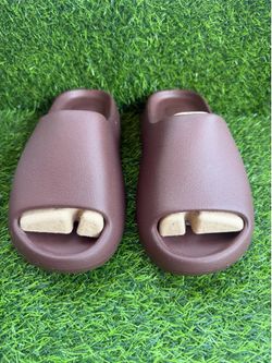 Yeezy Slides YS-01 Fudge Size 11 Men