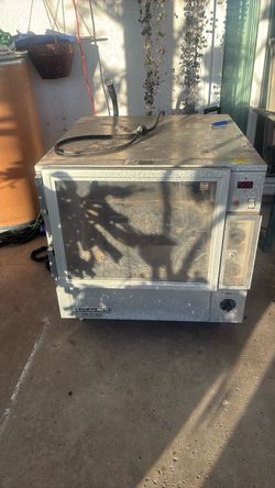 Oven