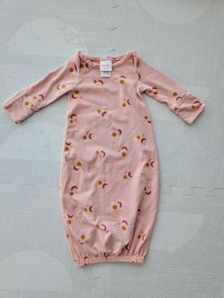 NEW Set of 5 - Baby girl swaddles (0-3M)