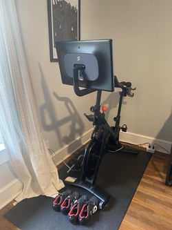 2021 Peloton Bike Plus Excellent Condition Low Usage 0-50 Rides - Atlanta, GA