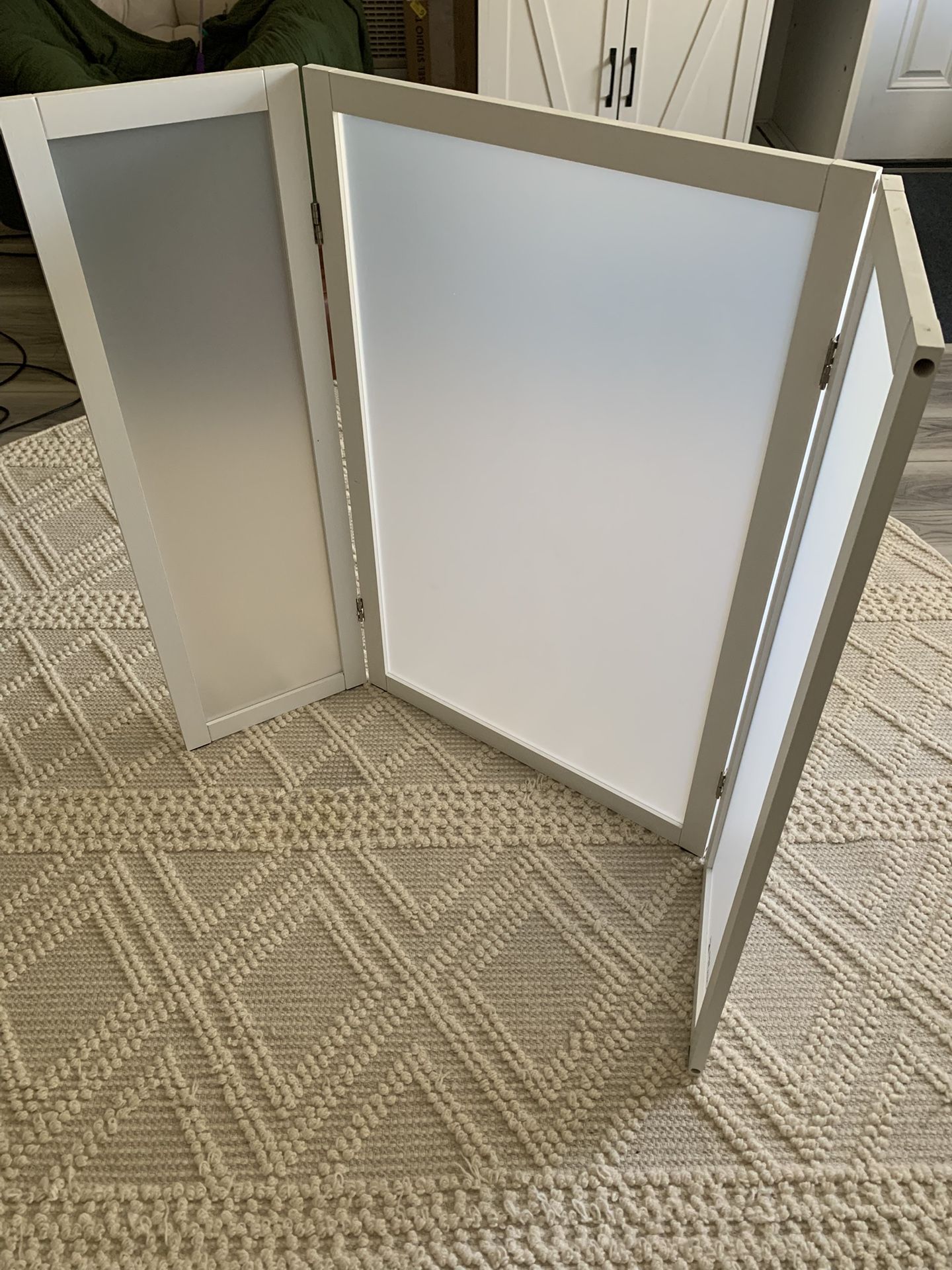 Privacy Screen, Litter Box Screen Divider