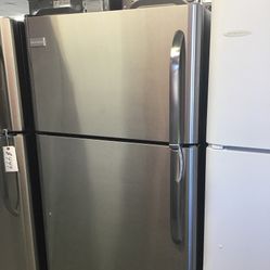 Frigidaire 18 Cu Ft Top And Bottom Stainless Steel Fridge. 1 year Warranty 