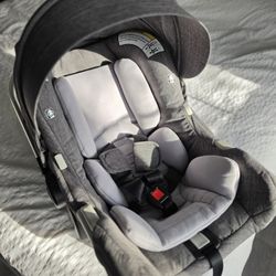 Stokke Nuna PIPA Infant Car Seat – Stokke Compatible – Excellent Condition