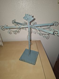 Jewelry holder