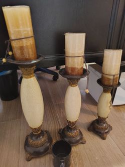 Decorative Pillar Candleholder Set of 3
