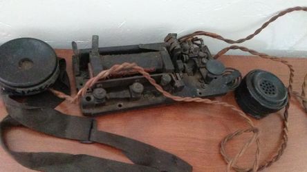 World war 11 morse code sos communication machine