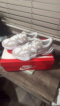 2024 Nike Wmns AL8 'Platinum Violet'