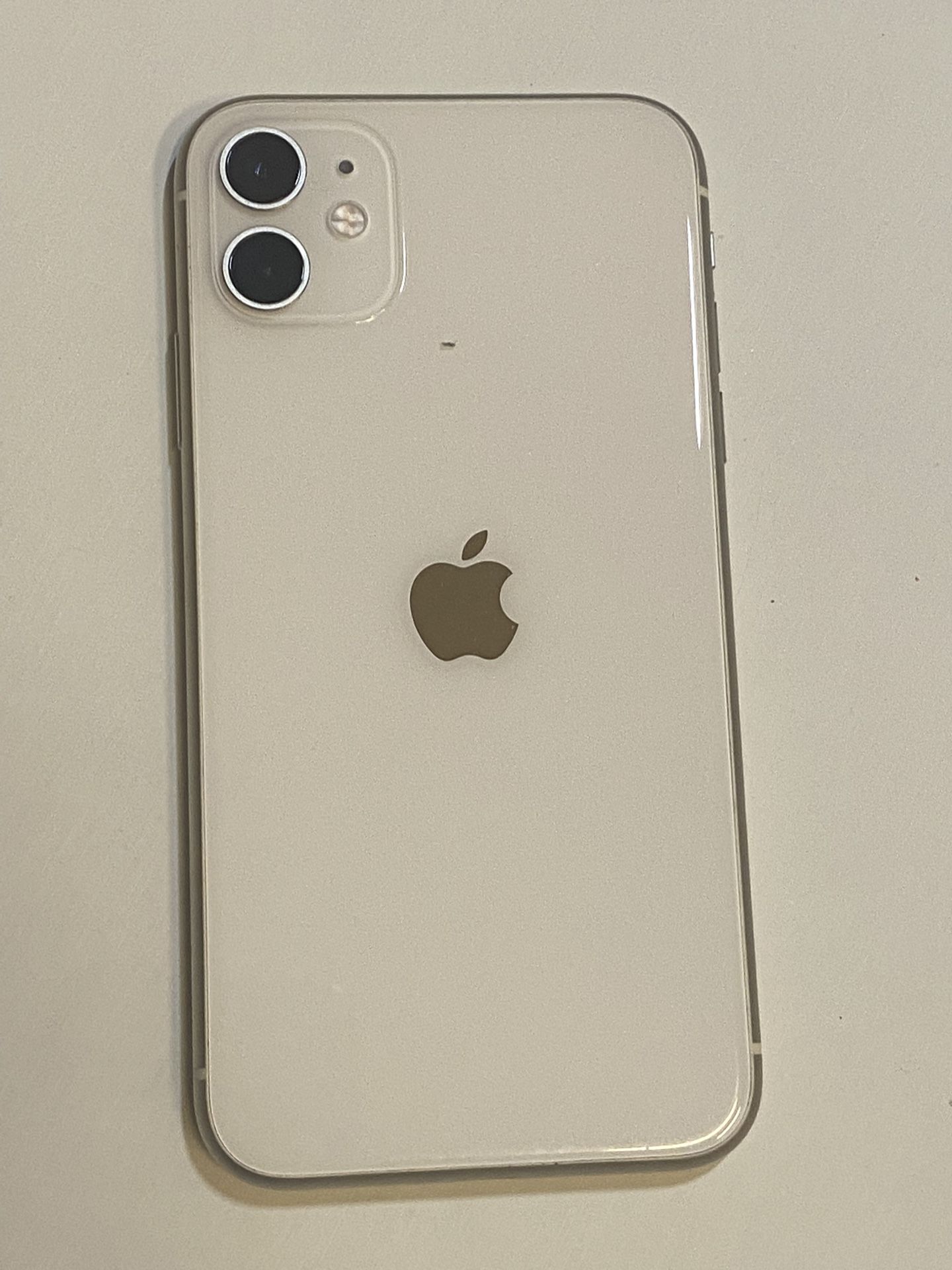 iPhone 11 Fully Unlocked