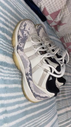 Jordan 11 Light Bone Snake Skin