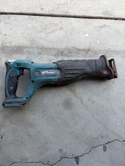 Makita saw saw  18v